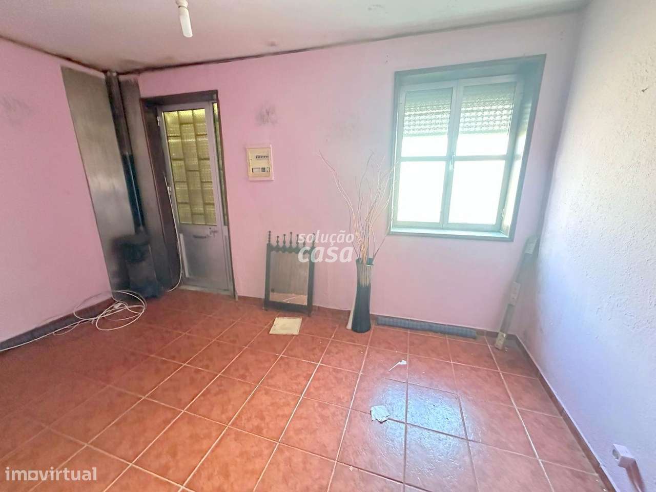 T2+2 localizado a poucos metros da Estação do Metro! - Grande imagem: 3/20