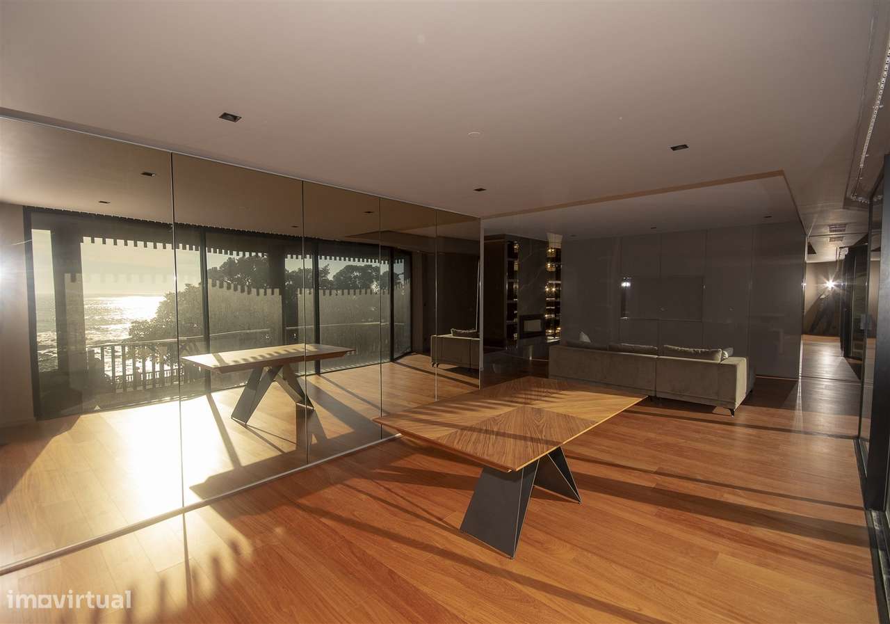 T3 c/ varanda p/ o mar na Av. Brasil na Foz do Douro - Grande imagem: 5/36