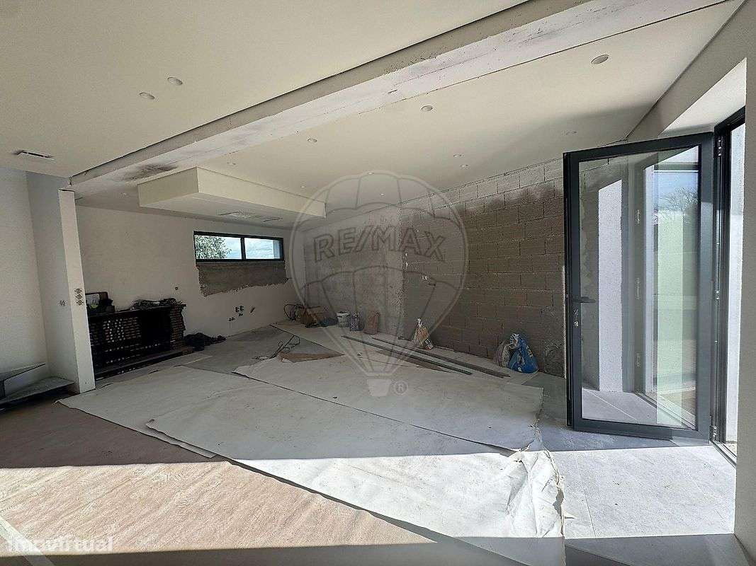 Moradia T4 para arrendamento - Grande imagem: 5/11