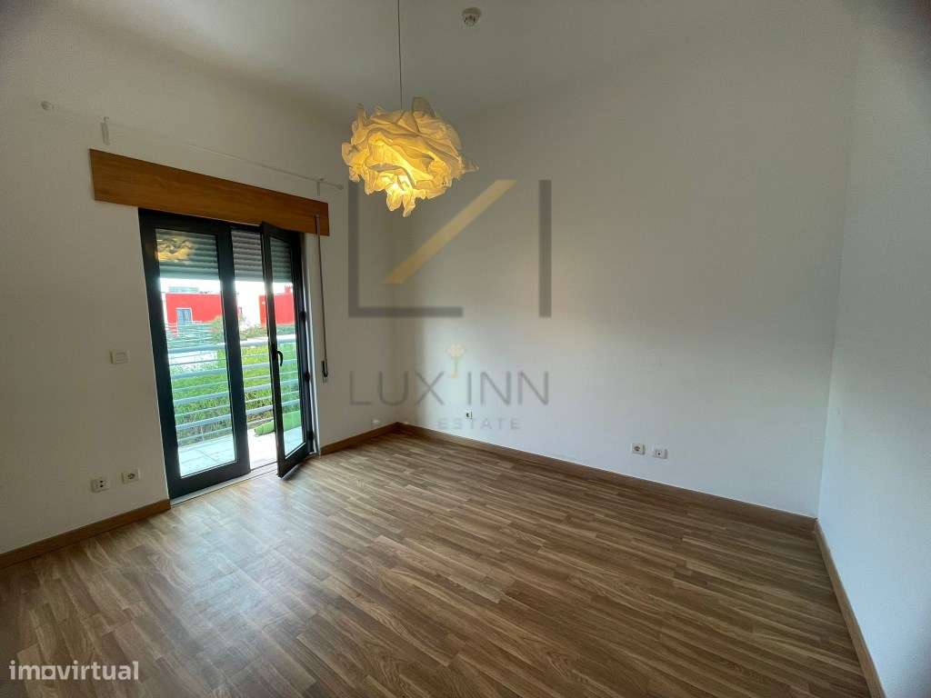 Moradia T3 com Piscina no Condomínio Palmela Village, Quinta do Anj...-43