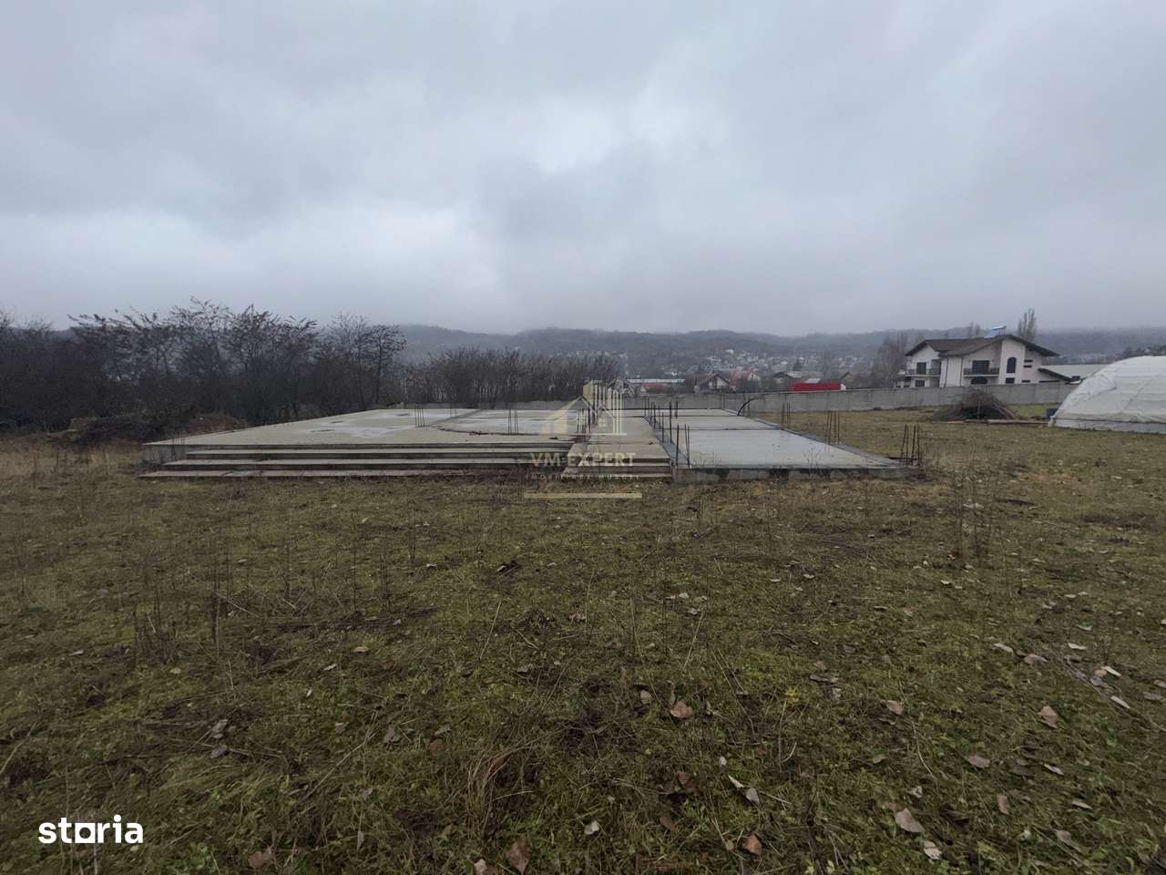 TEREN INTRAVILAN 2200 MP CAMPULUNG ARGES - Imagine principală: 2/20