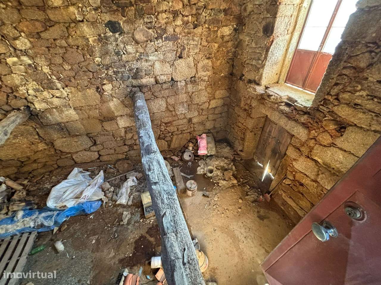 Moradia para Restaurar T0 Venda em Sameice e Santa Eulália,Seia-7