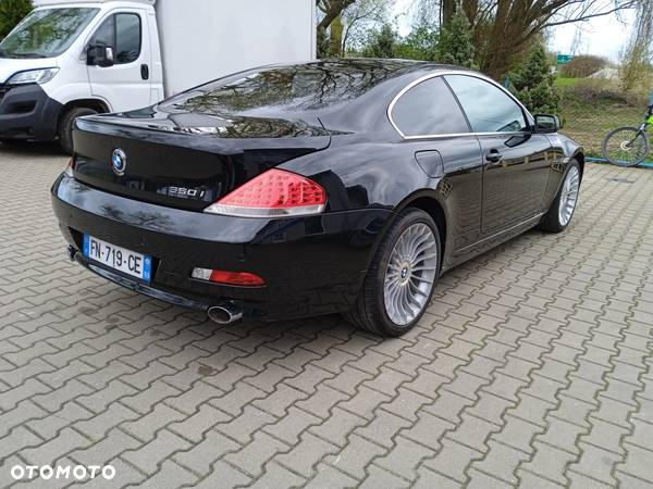 BMW Seria 6 650 i - 7