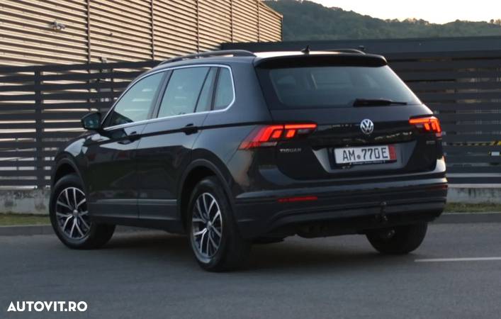 Volkswagen Tiguan 2.0 TDI 4Mot DSG Comfortline - 12