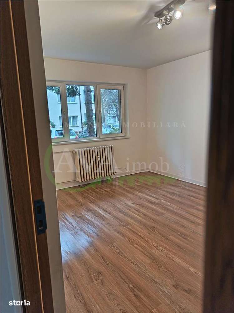 Apartament 2 camere semidecomandat zona Narcisa-5