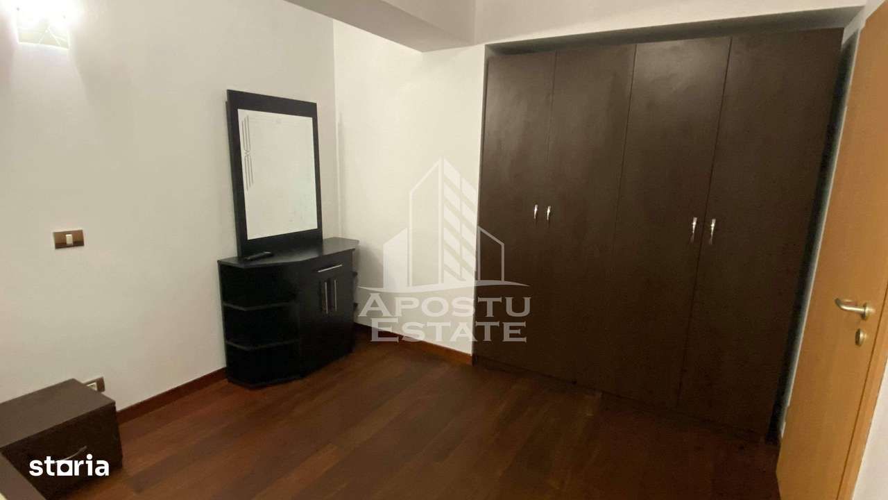 Apartament 3 camere, semidecomandat, centrala proprie, Giroclui. - Imagine principală: 5/10