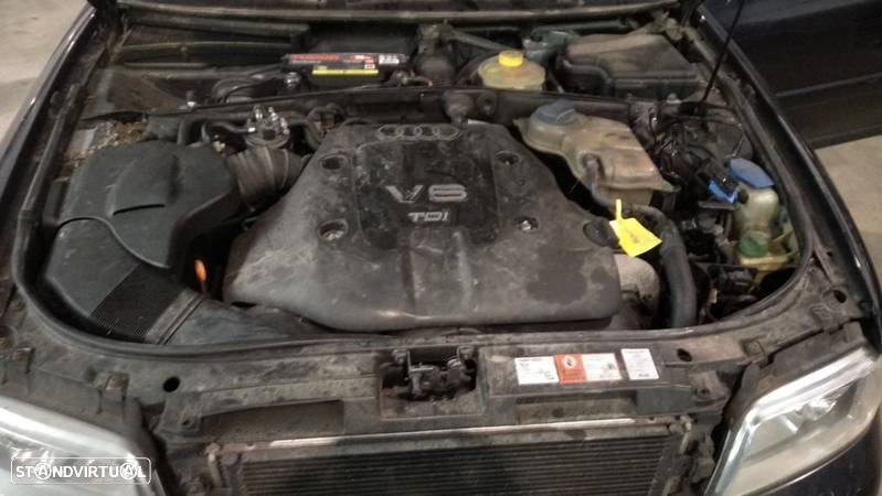 Audi A4 Avant B5 2.5 tdi de 2000 para peças - 6