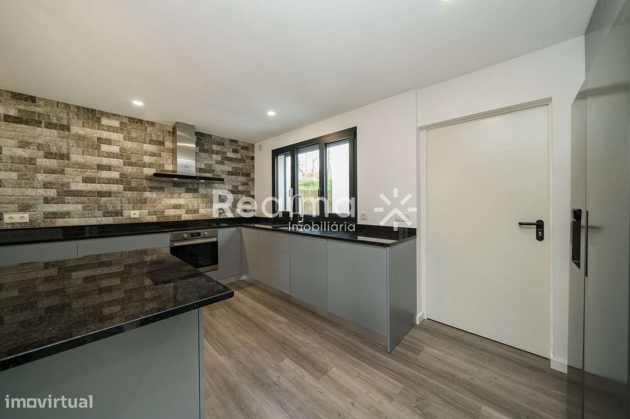 Moradia Térrea T3+Escritório em Este S.Mamede-Braga-26