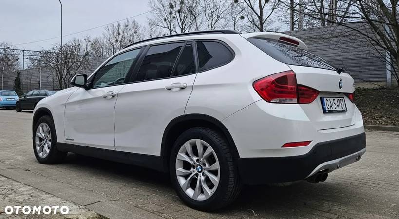 BMW X1 xDrive28i - 4