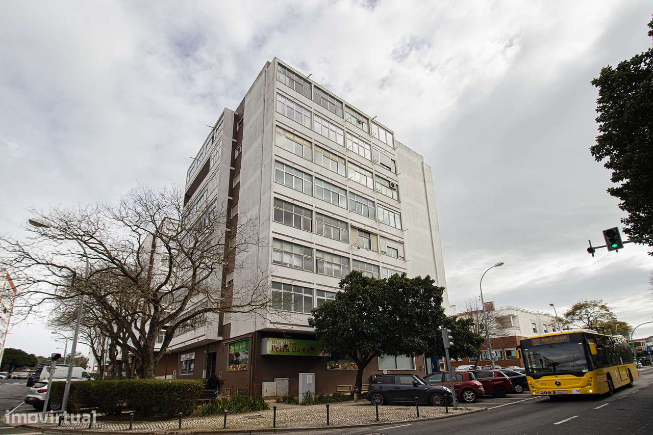 Apartamento T3 em Queluz de Baixo-26