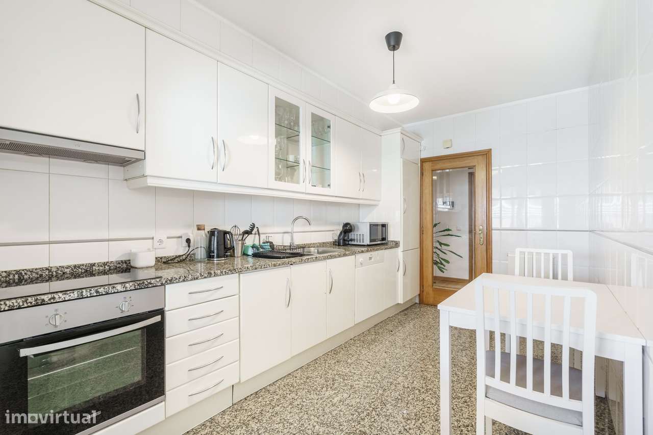 Apartamento T1 - Condomínio Fechado - Praia da Madalena-18