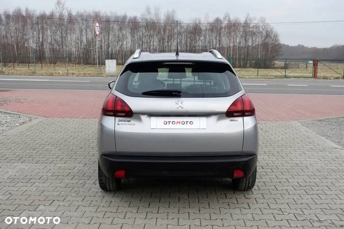 Peugeot 2008 1.2 Pure Tech Active - 6