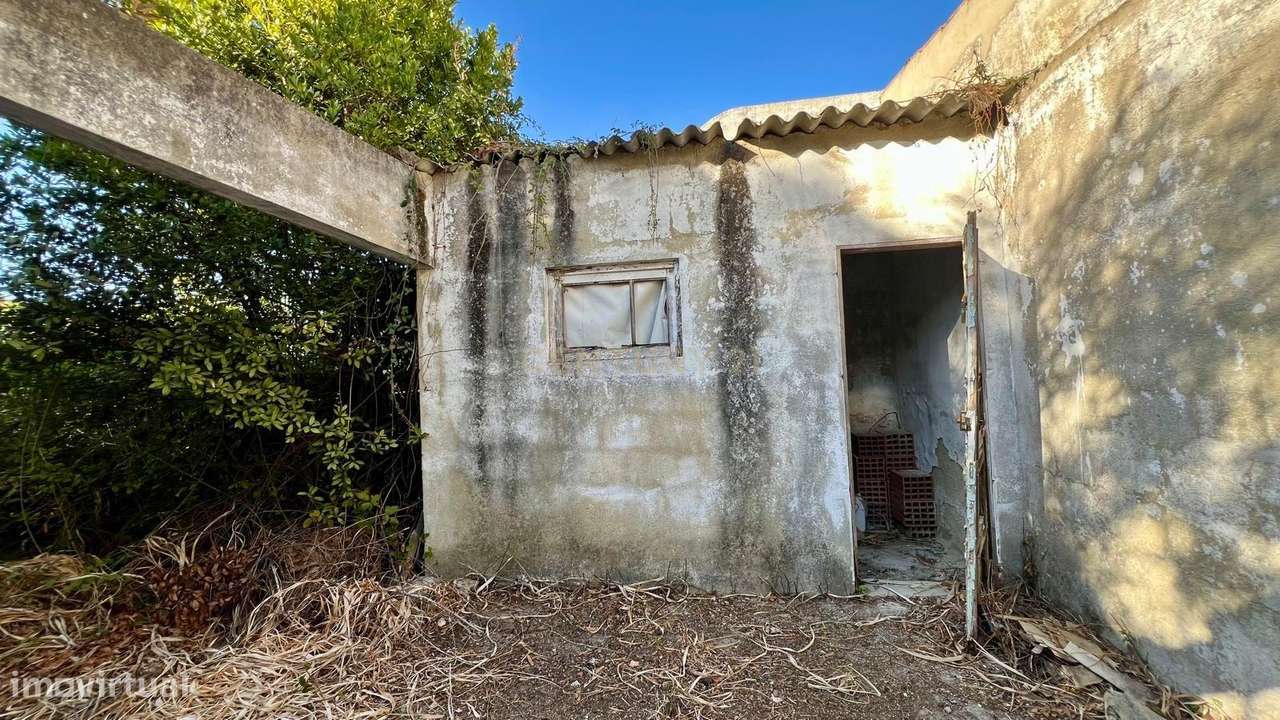 Moradia de 71 m2 em terreno urbano com 308m2, na Quinta da Mafalda, Ch - Grande imagem: 5/13