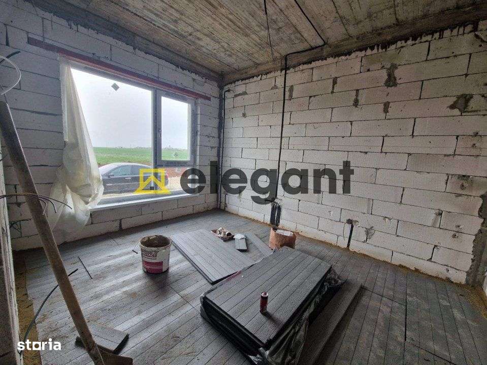 Casa, parter cu pod, 80 mp utili, teren 477 mp, zona Metro - Imagine principală: 4/9