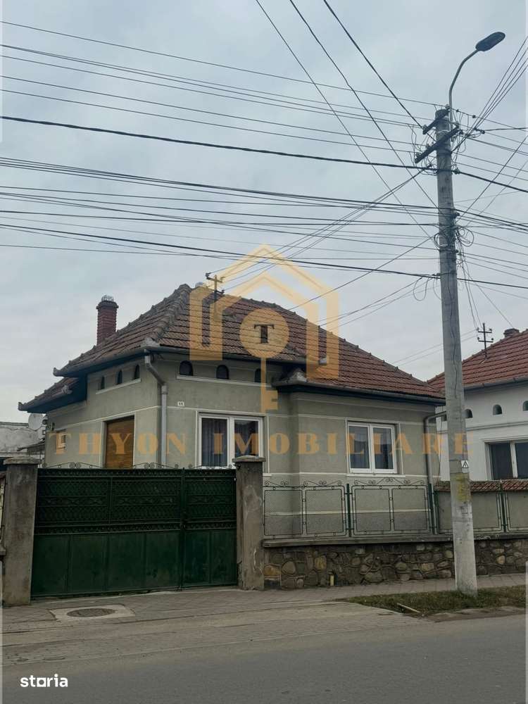 Casa de Vanzare Ultra Central-1