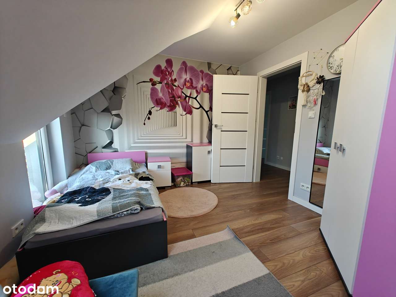 Interesujący dom wolnostojący z garażem ● 5 pokoi ● Działka 700mkw-12