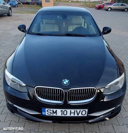 BMW Seria 3 320d Cabriolet - 6