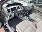 Honda Civic 1.8 Executive - 10