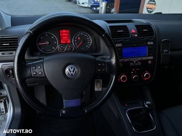 Volkswagen Golf 1.9 TDI Comfortline - 9