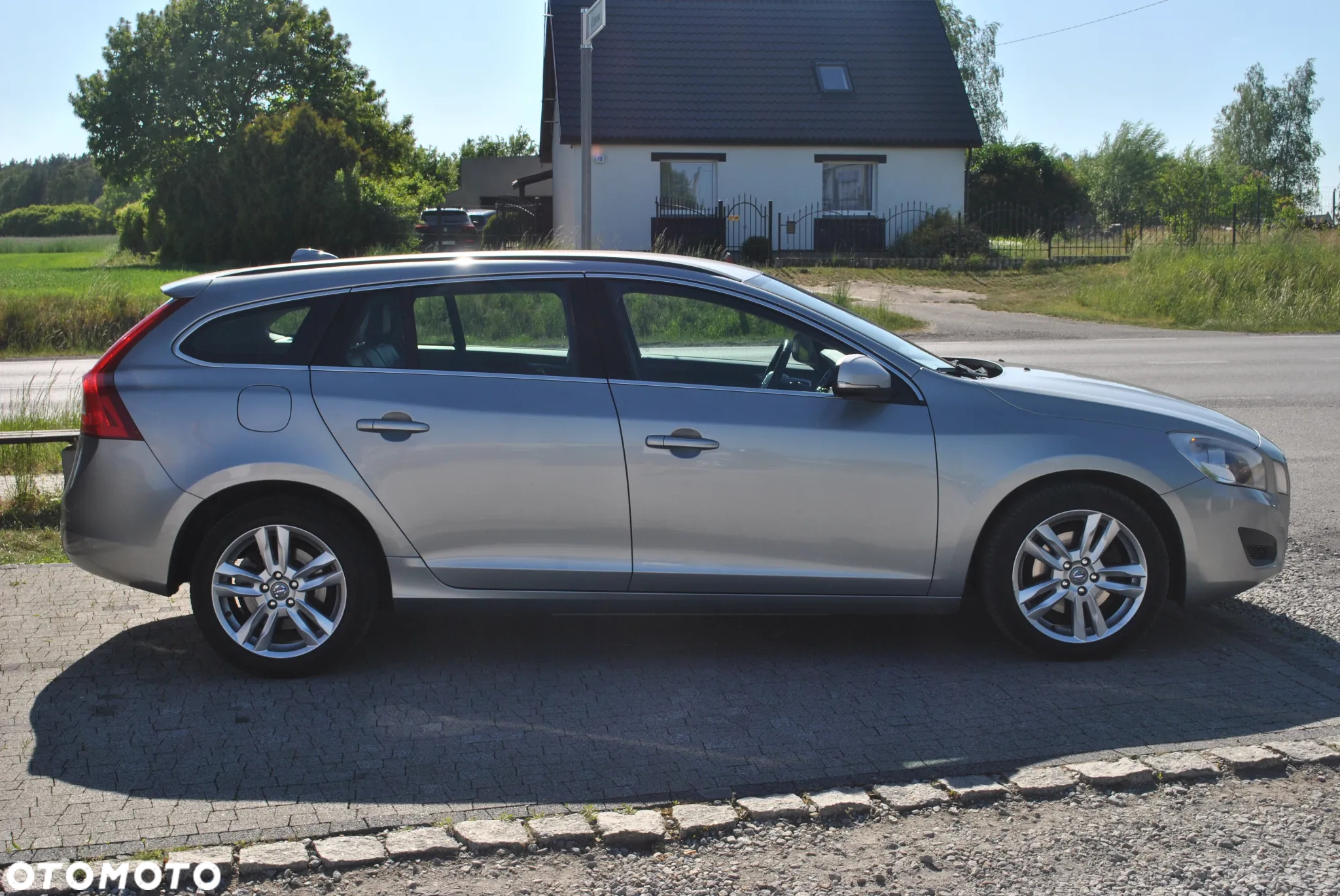 Volvo V60 D2 Kinetic - 4