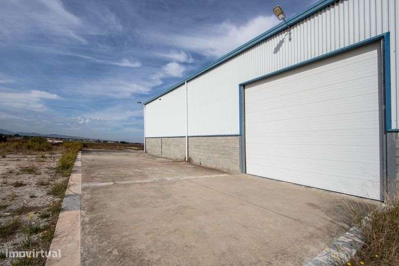 Venda de Quinta com armazém industrial-16