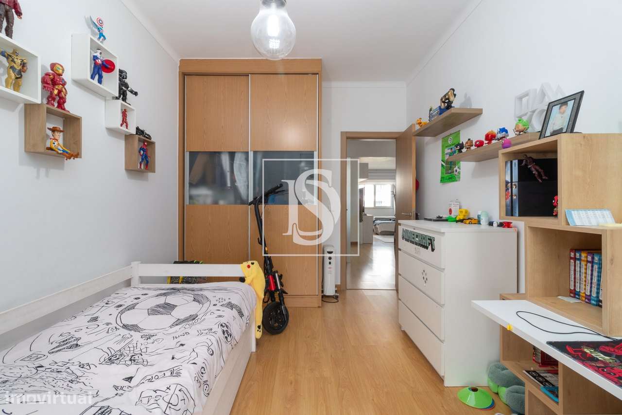 T2 moderno e central no Barreiro, junto ao Hospital e transportes-8