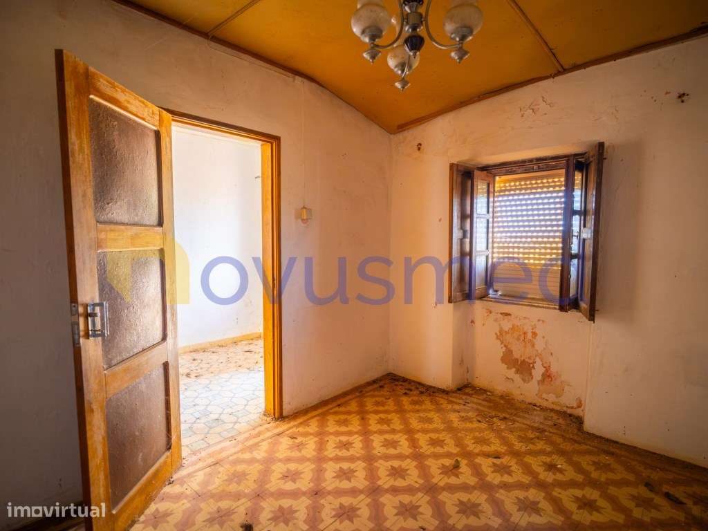 Casa com Projeto Aprovado para Moradia T3 com Piscina | Poço Barret...-14