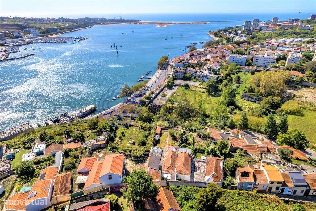 Terreno com vista privilegiada para o rio Douro para construção de mor - Grande imagem: 5/12