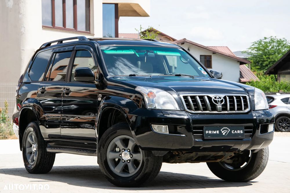 Second hand Toyota Land Cruiser - 16 990 EUR, 336 000 km - Autovit