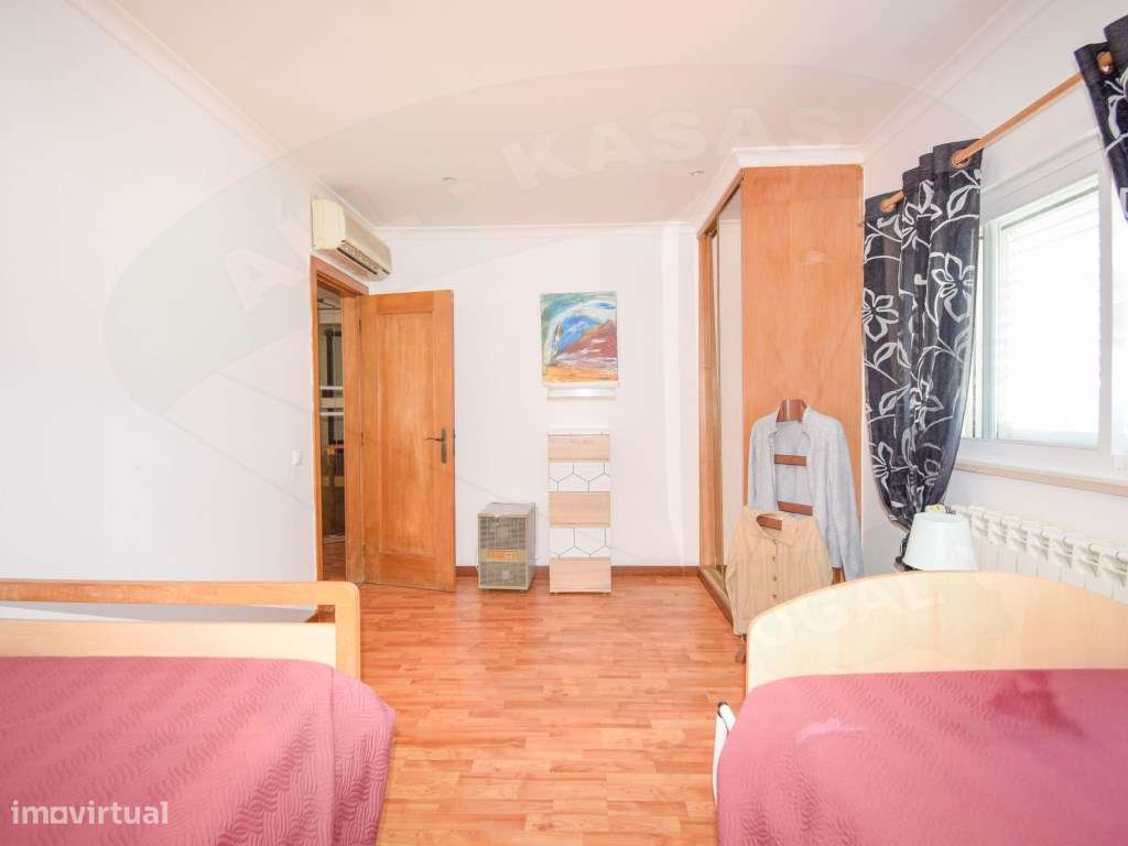 Quinta T7 com 5000m2 Piscina Campo Multiusos Potencial Habitação ou...-25