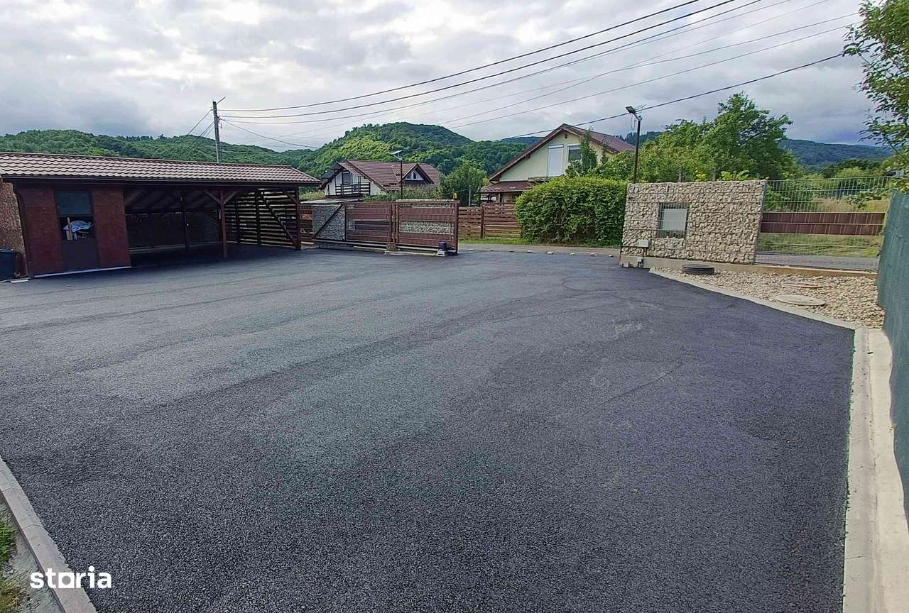 CASĂ PREMIUM - 200 mp utili - Teren 1.046 mp - Clasa A - Imagine principală: 3/20