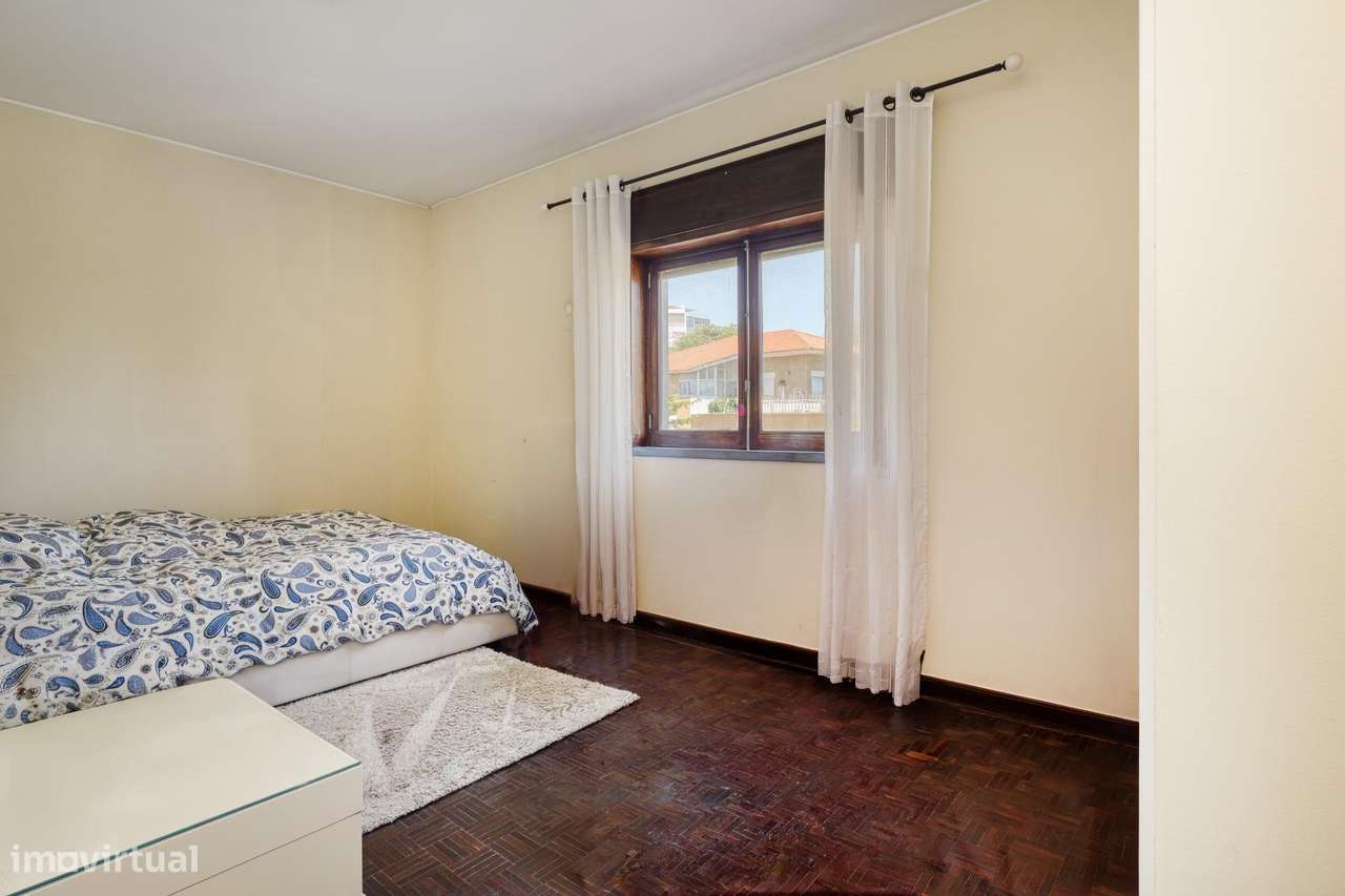 Moradia independente T8 com jardim, pomar e garagem | Nova Oeiras-27