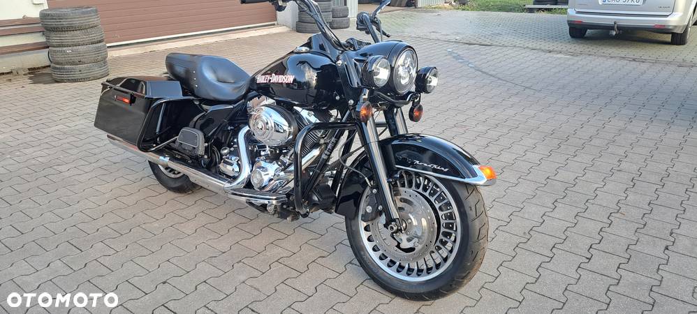 Harley-Davidson Touring Road King - 1