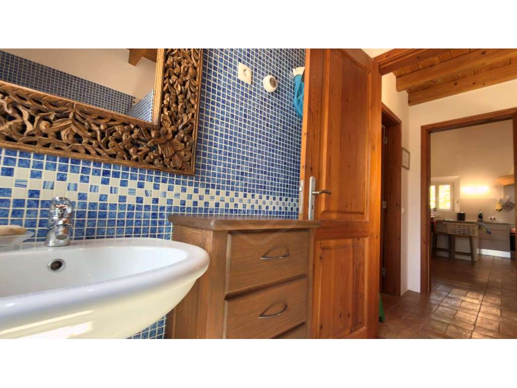 Moradia V4 com piscina, São Brás de Alportel, Algarve-51