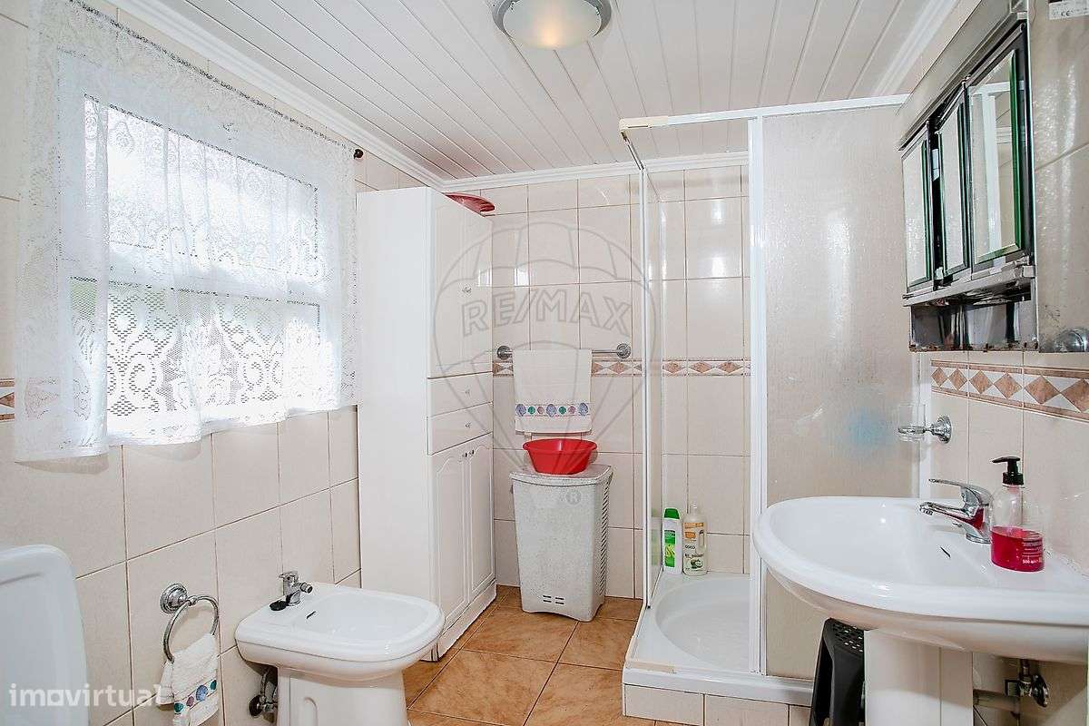 Moradia T2 para venda-23