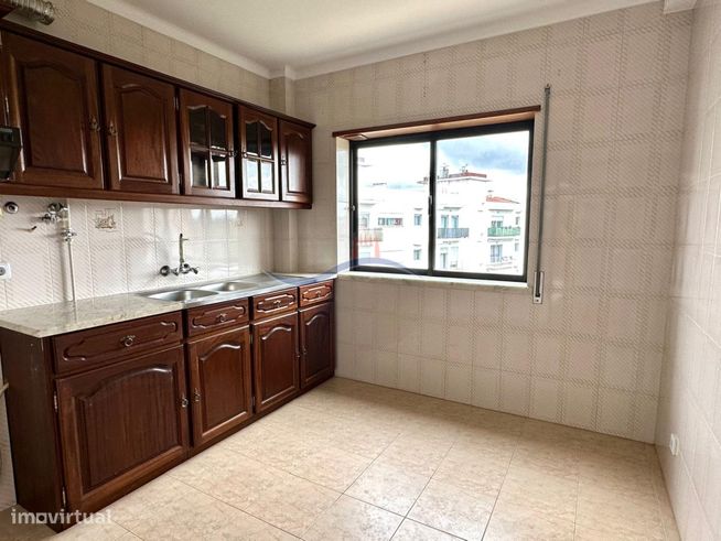 Apartamento T2 - Monte Real-5
