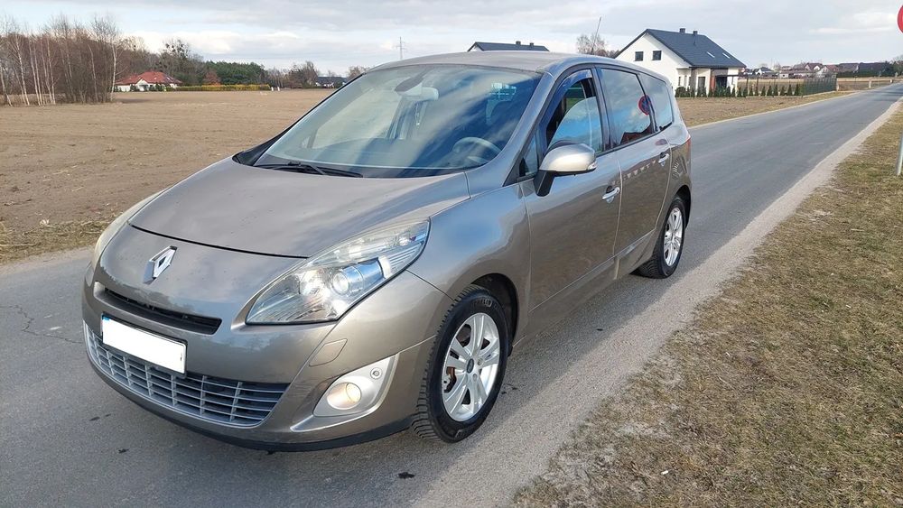 Renault Grand Scenic III 2010