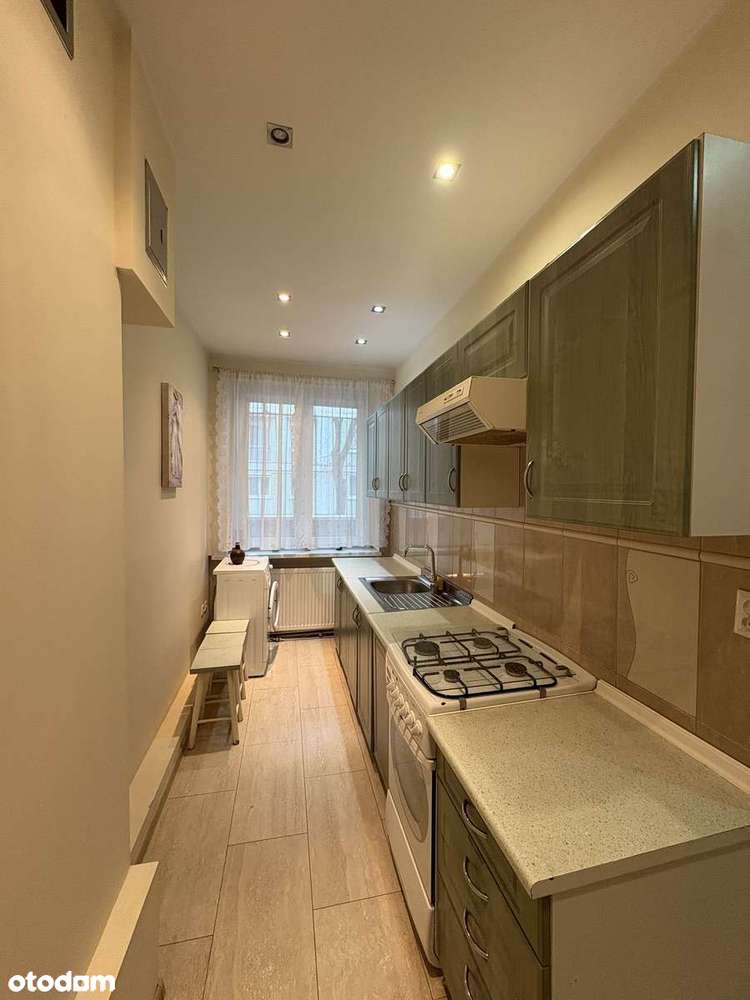 Przytulne mieszkanie dwupokojowe w atrakcyjnej dzielnicy-0