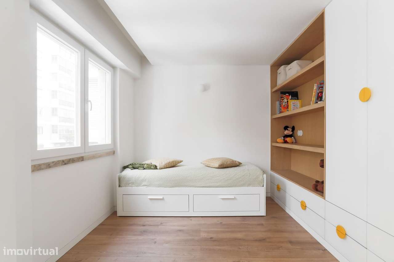 T4 remodelado com terraço - Rua Alexandre Ferreira-6