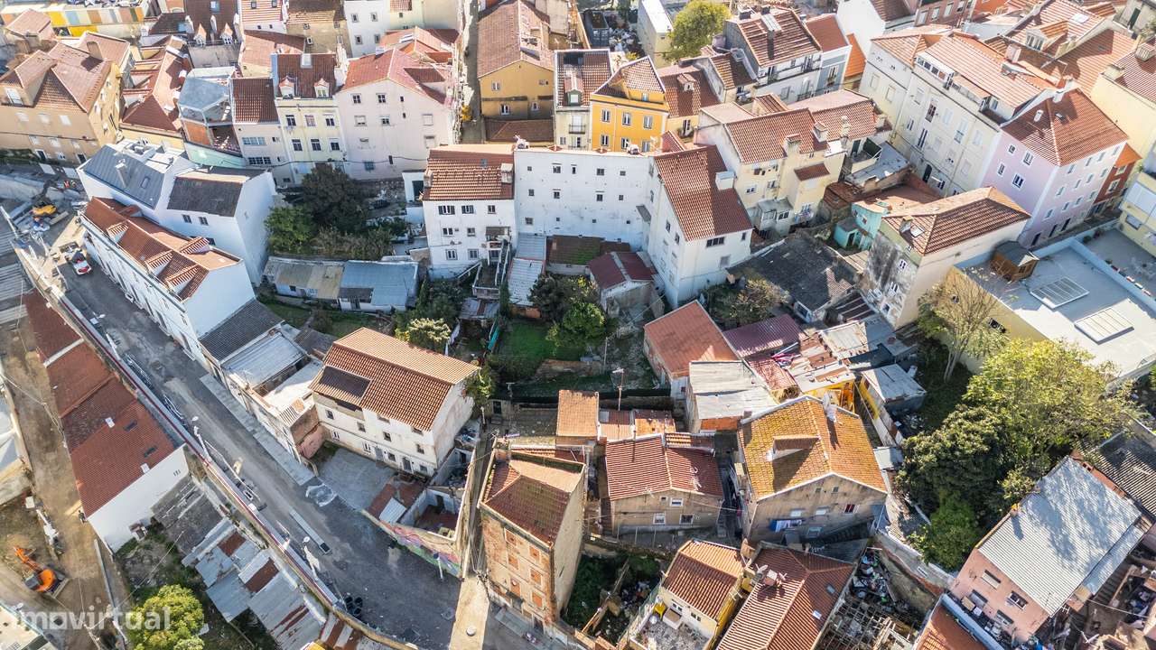 Oportunidade Única: Villa Histórica para Investimento no Coração de Li - Grande imagem: 3/16