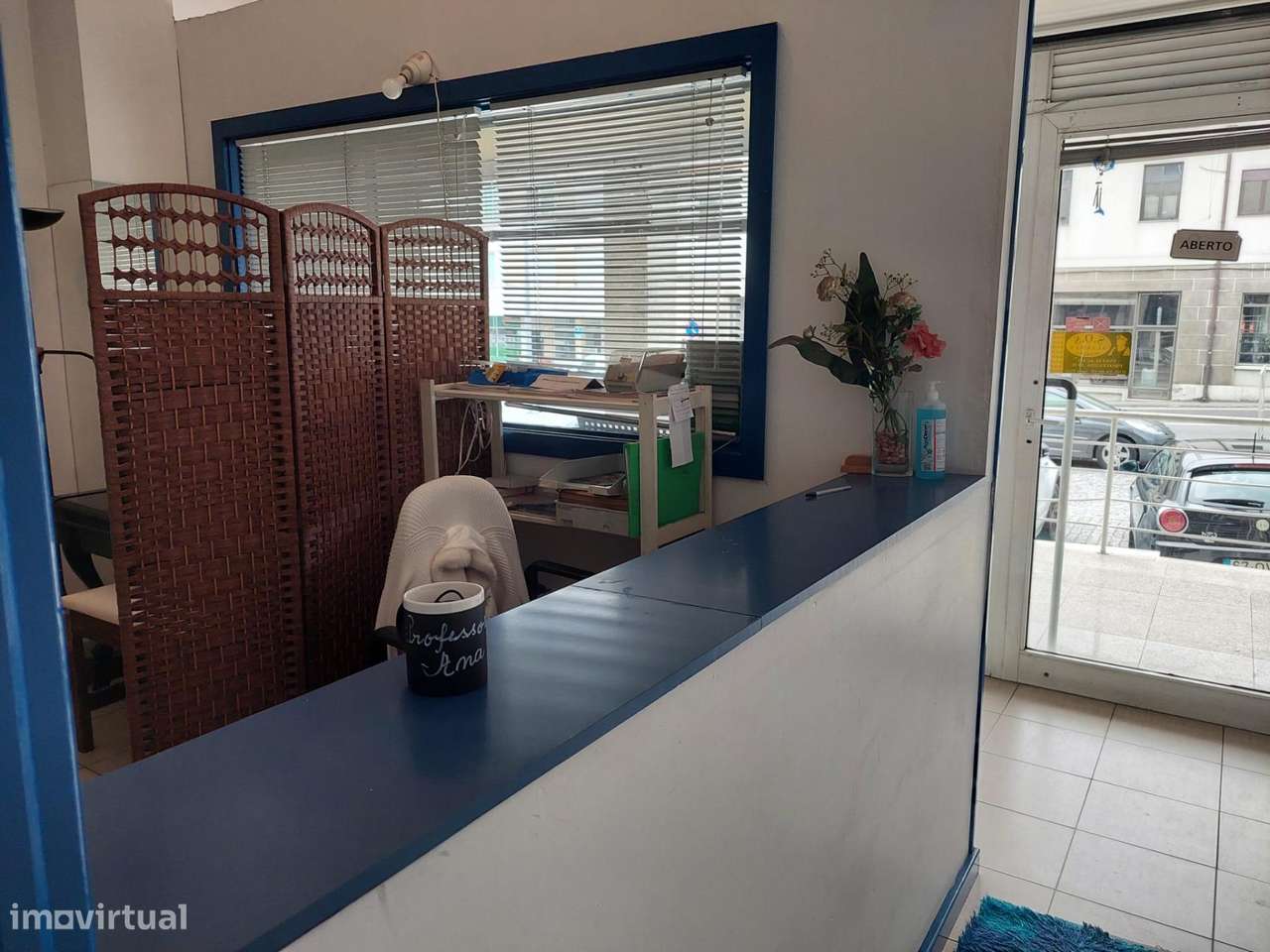 Espaço Comercial com 2 pisos para venda em Lordelo , Paredes-6