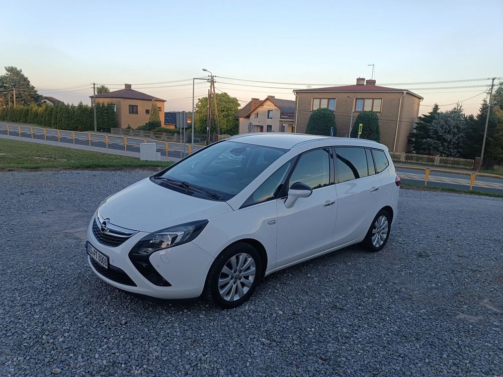 Opel Zafira C 1.4 Turbo Edition 2012