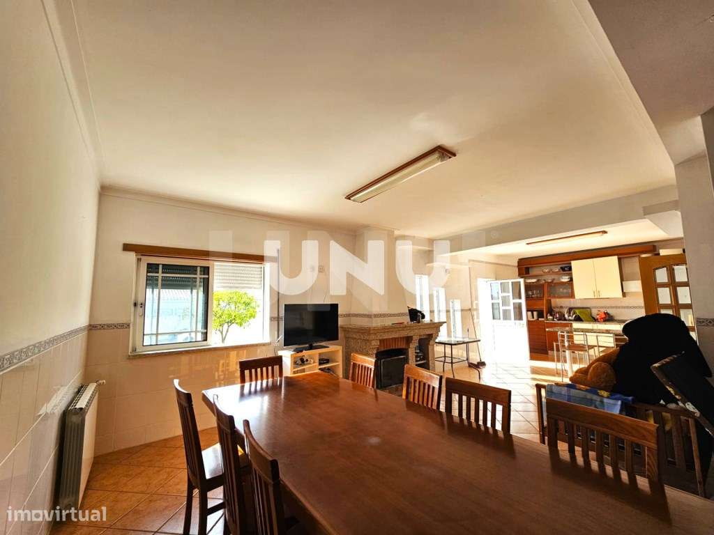 Moradia em Banda T5 - A 5 Minutos do Centro da Cidade de Viseu-39