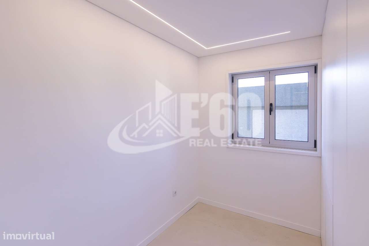 APARTAMENTO T4 CENTRO DO PORTO - Grande imagem: 5/21