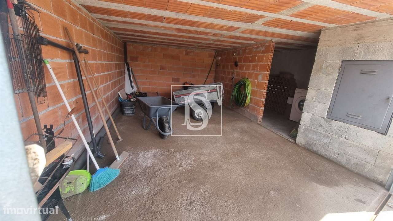 Moradia T2+1 Venda em Louredo,Vieira do Minho-10