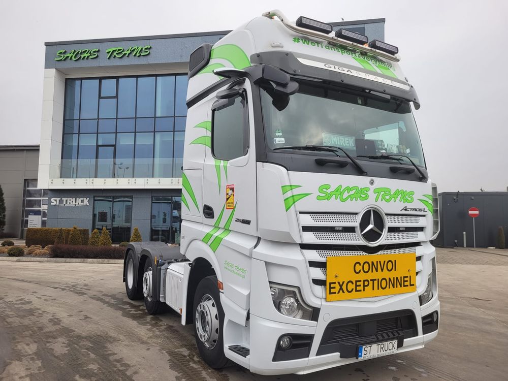 Mercedes-Benz Actros 2022