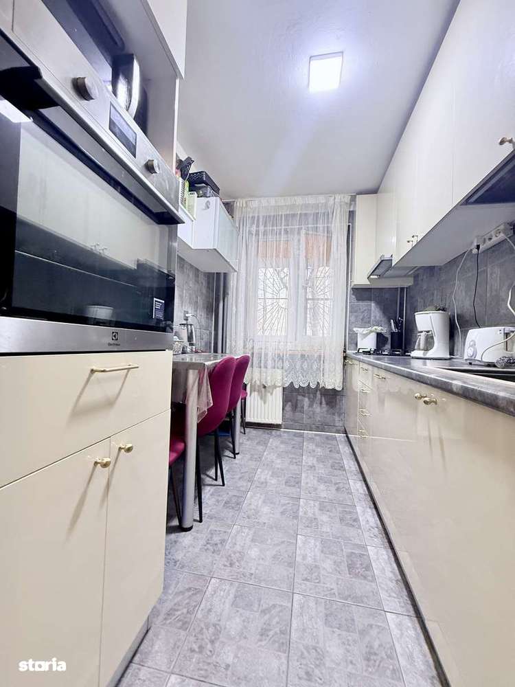 Apartament 3 camere, complet mobilat si utilat, cu parcare ADP-12