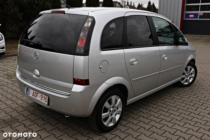 Opel Meriva 1.3 CDTI Cosmo - 19