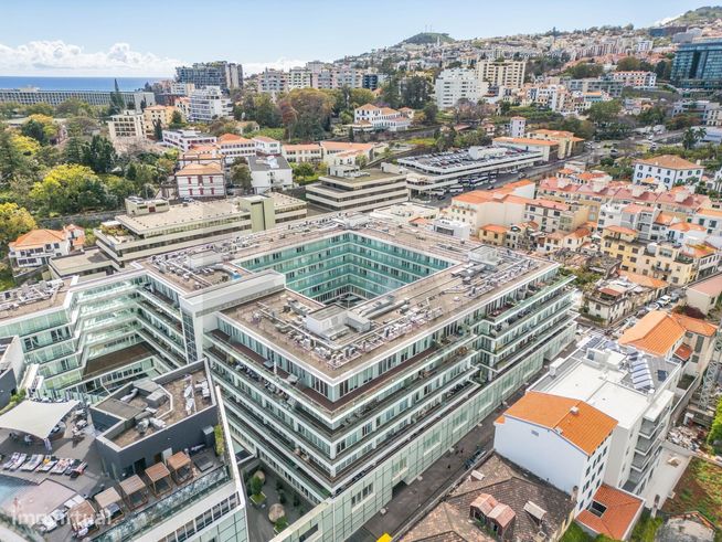 Apartamento T3 no centro da cidade do Funchal-54
