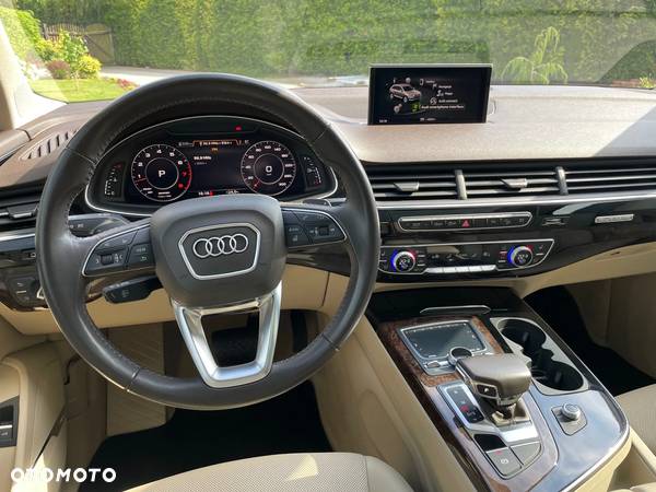 Audi Q7 3.0 TFSI Quattro Tiptronic - 27